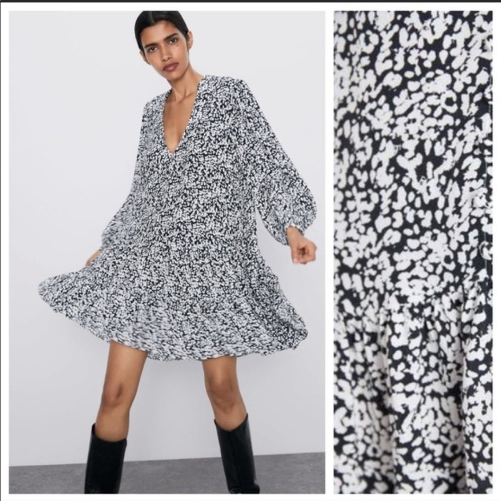 Black and white patterned dress